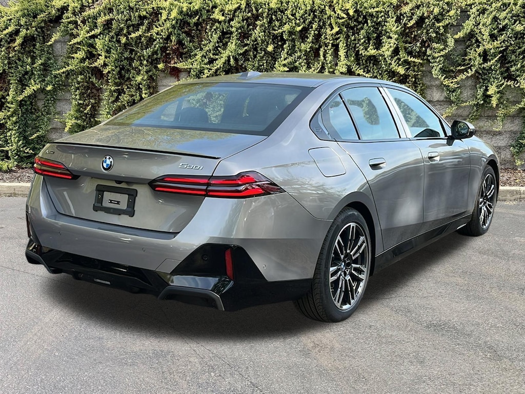 New 2027 BMW 5 Series 530i xDrive Sedan