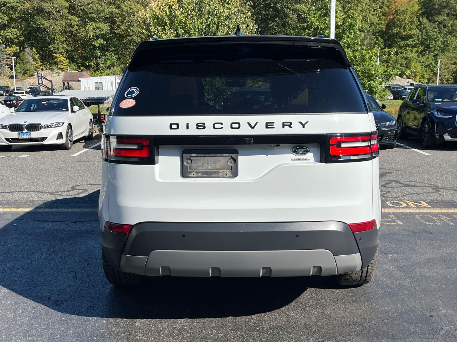 2020 Land Rover Discovery HSE photo 3