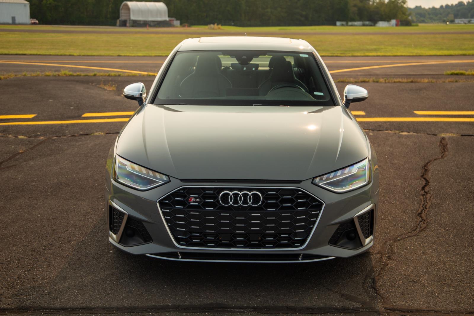 2021 Audi S4 Base Premium Plus photo 2