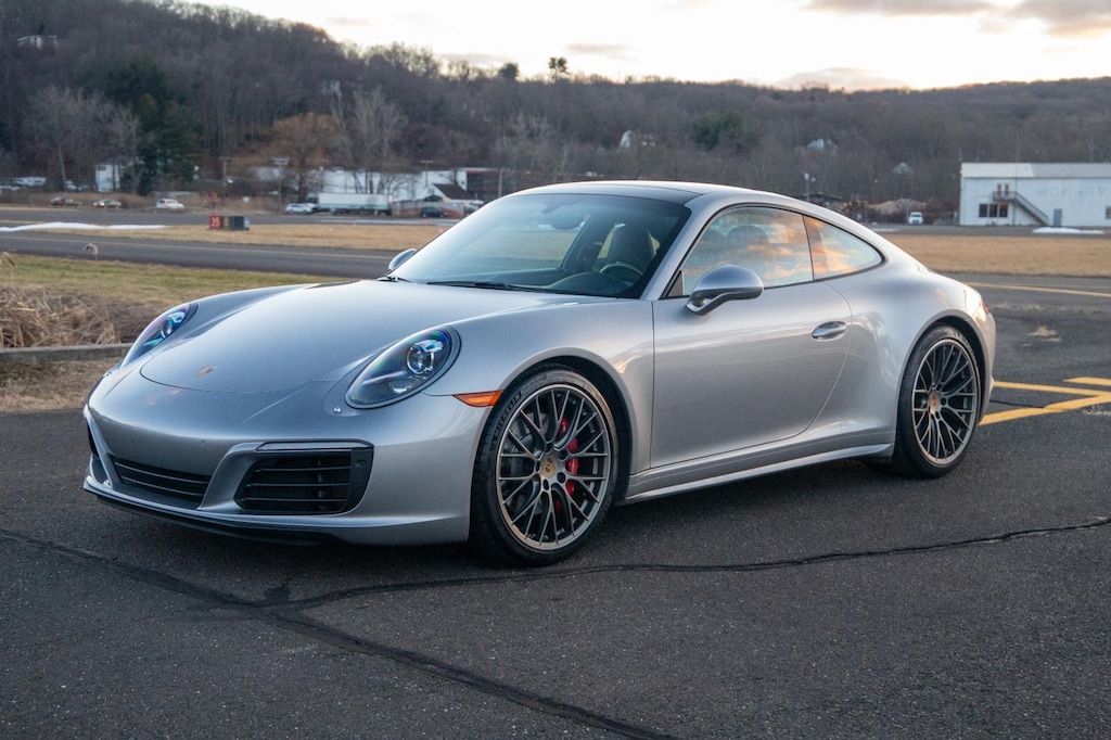 Used 2017 Porsche 911 Carrera 4S Coupe