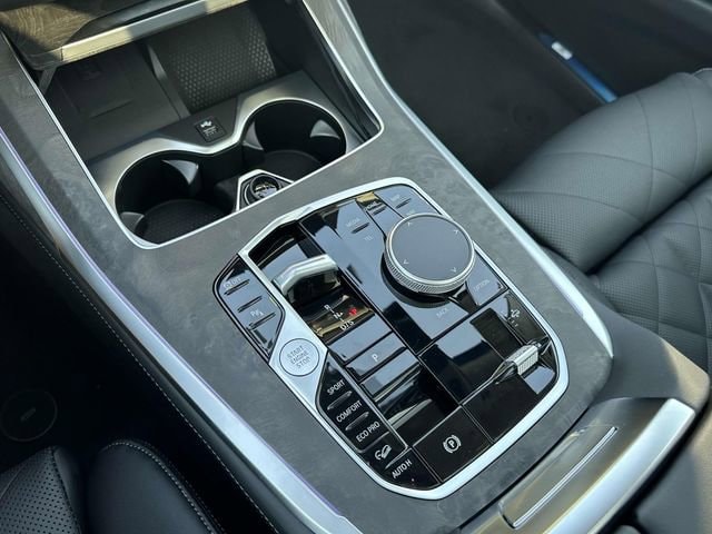 2026 BMW X7 40i - Photo 17