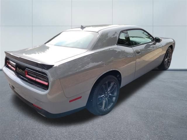 2021 Dodge Challenger GT photo 3