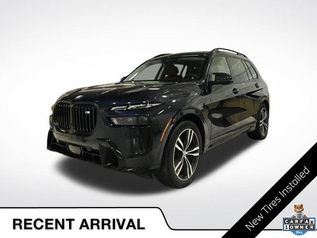2025 BMW X7 M60i's photo