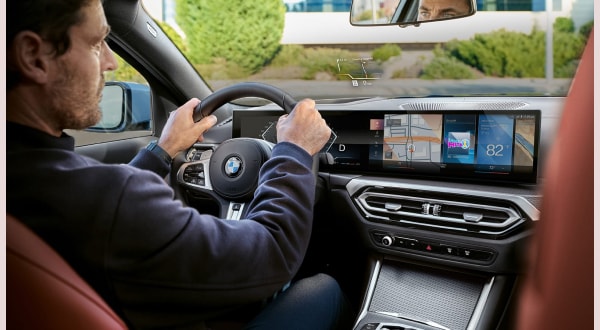 M Head-Up Display
