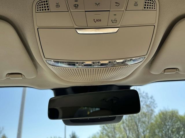 2022 Mercedes-Benz GLC GLC300 - Photo 36