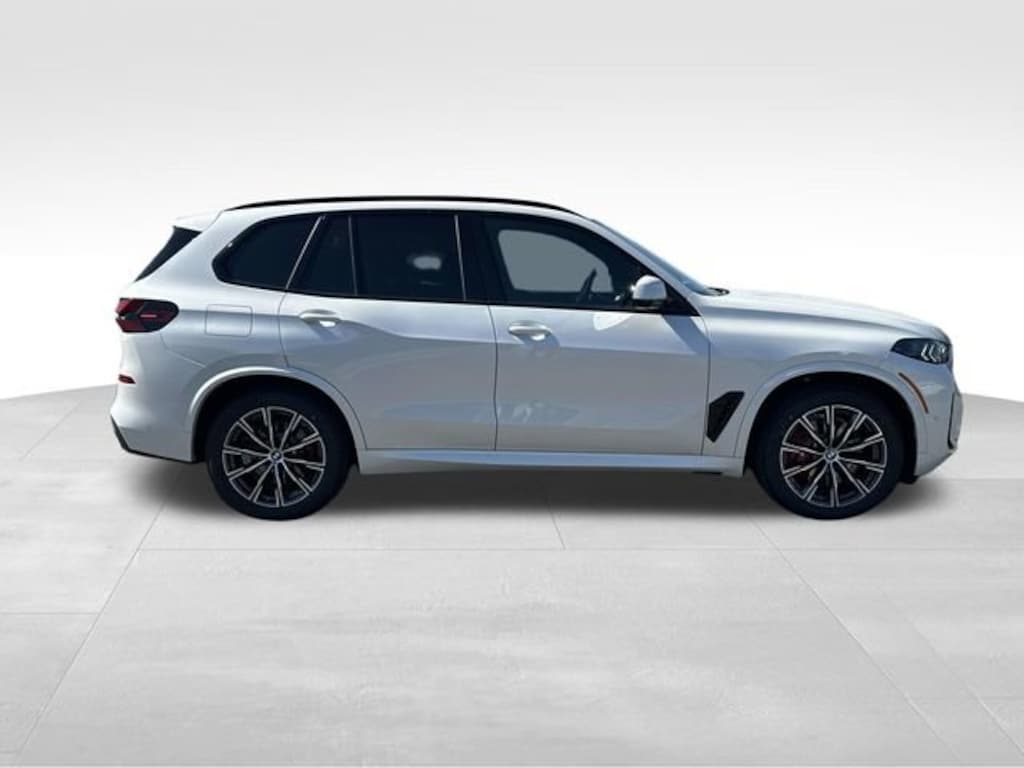 New 2026 BMW X5 xDrive40i SUV