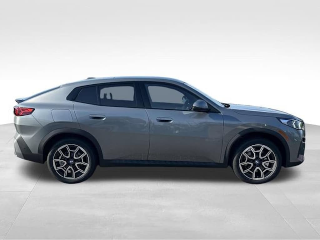 New 2026 BMW X2 xDrive28i SUV