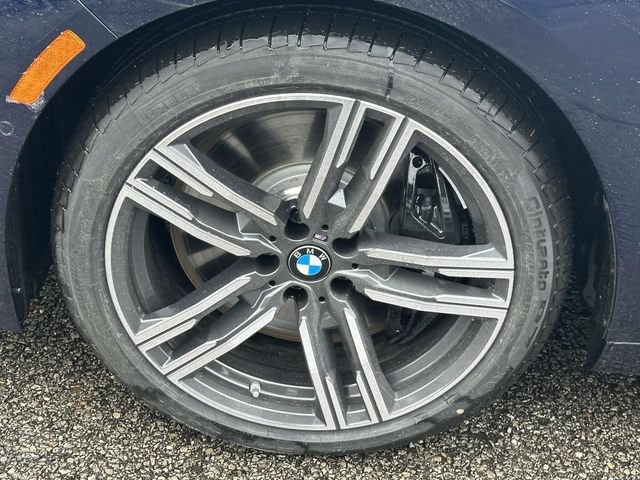 2026 BMW 8 Series 840i - Photo 7