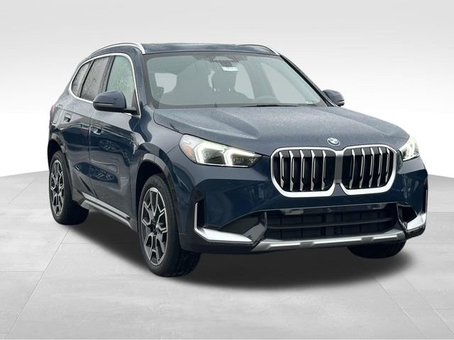 2026 BMW X1 28i's photo