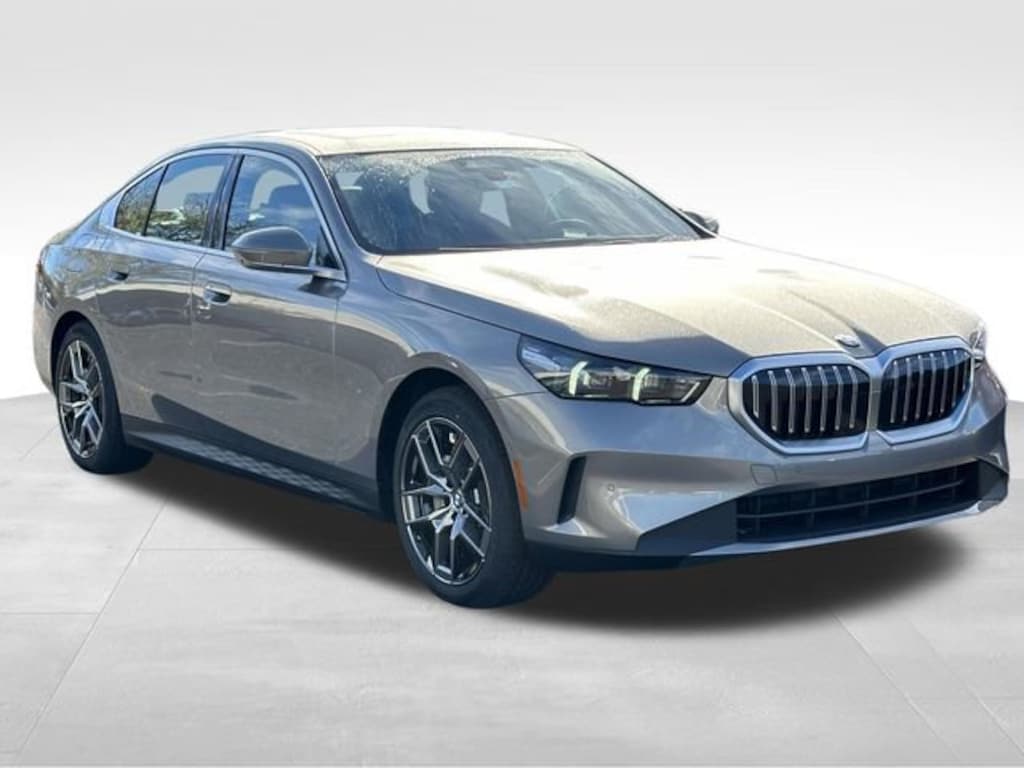 New 2026 BMW 530i xDrive Sedan