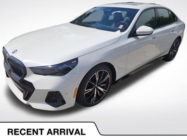 2026 BMW 5 Series 530i xDrive Sedan's photo