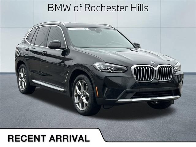 2023 BMW X3 30i's photo