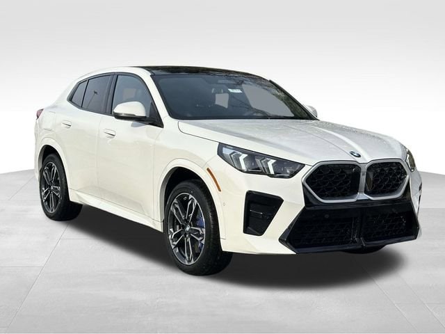 2026 BMW X2 28i's photo