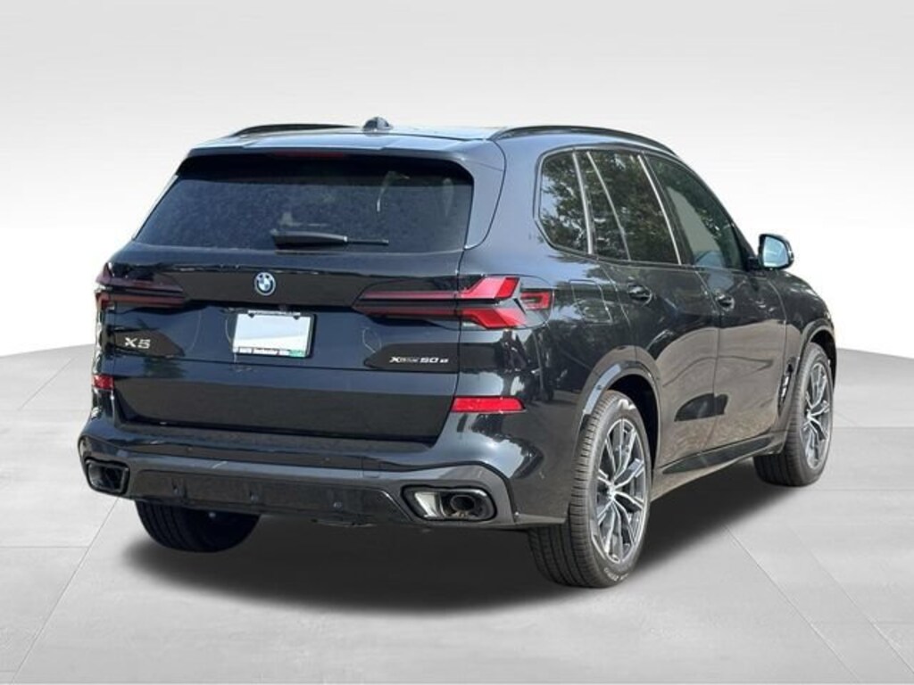 New 2026 BMW X5 PHEV xDrive50e SUV