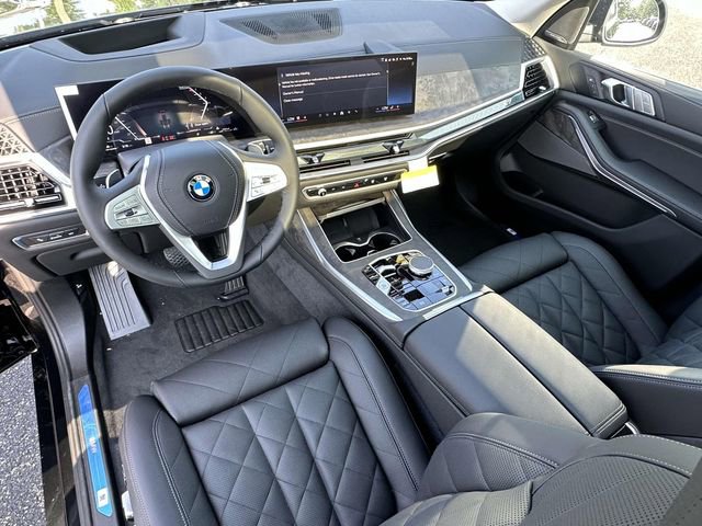 2026 BMW X7 40i - Photo 10