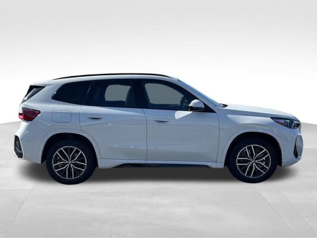 New 2026 BMW X1 xDrive28i SUV