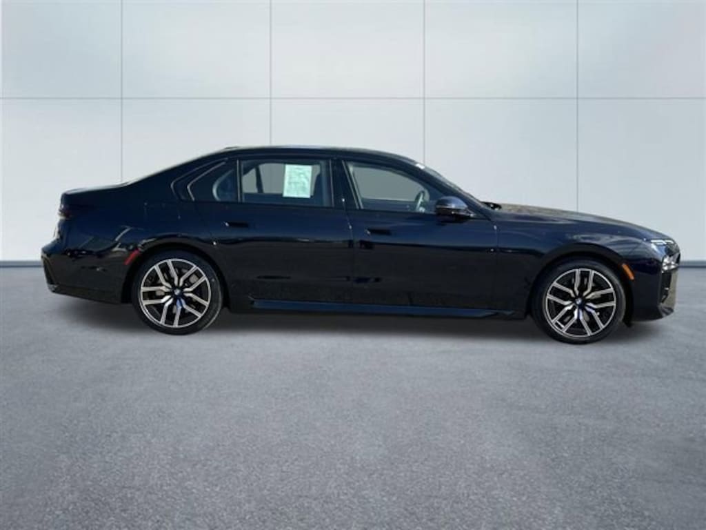 Used 2026 BMW 740i xDrive Sedan