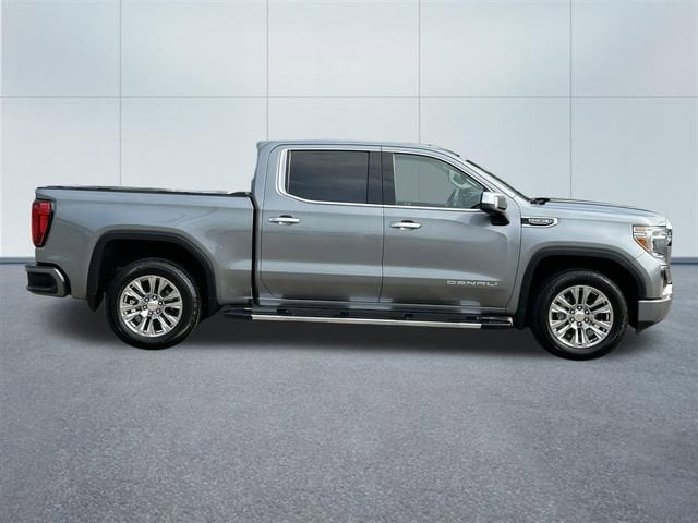 Used 2021 GMC Sierra 1500 Denali Denali with VIN 3GTU9FED0MG209858 for sale in Shelby Township, MI