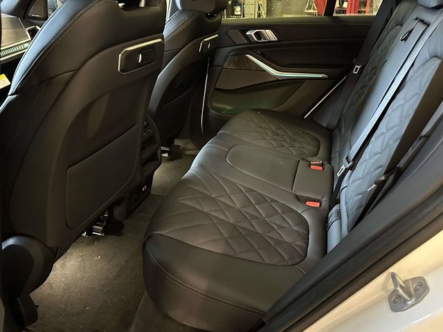 2026 BMW X5 40i - Photo 8
