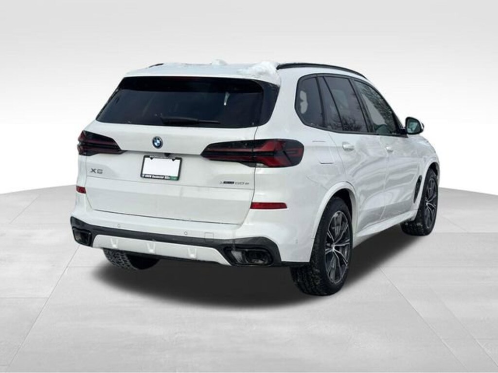 New 2026 BMW X5 PHEV xDrive50e SUV