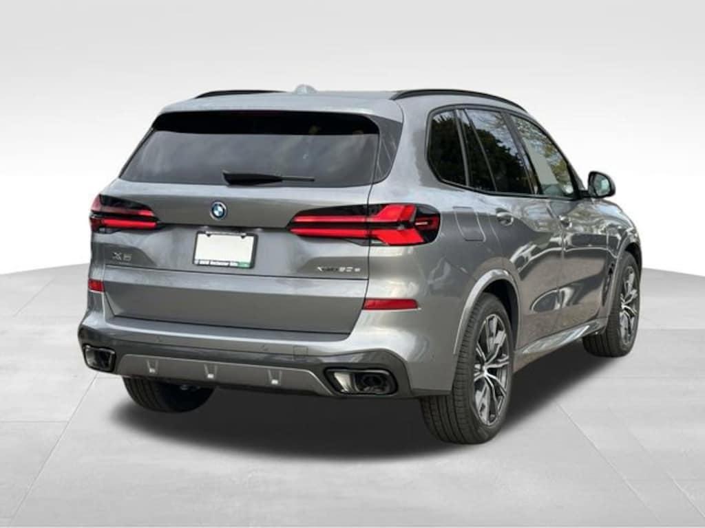 New 2026 BMW X5 PHEV xDrive50e SUV