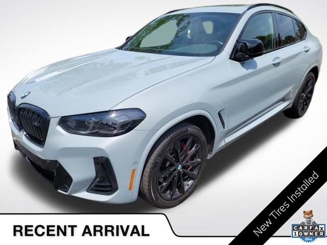 2023 BMW X4 M40i's photo