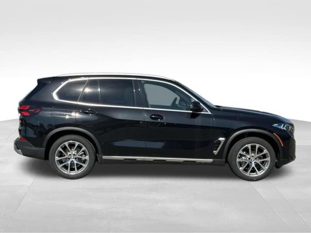 New 2026 BMW X5 xDrive40i SUV