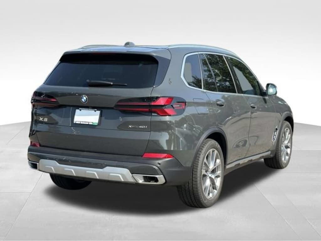 New 2026 BMW X5 xDrive40i SUV