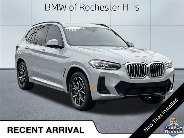 2022 BMW X3 30i's photo