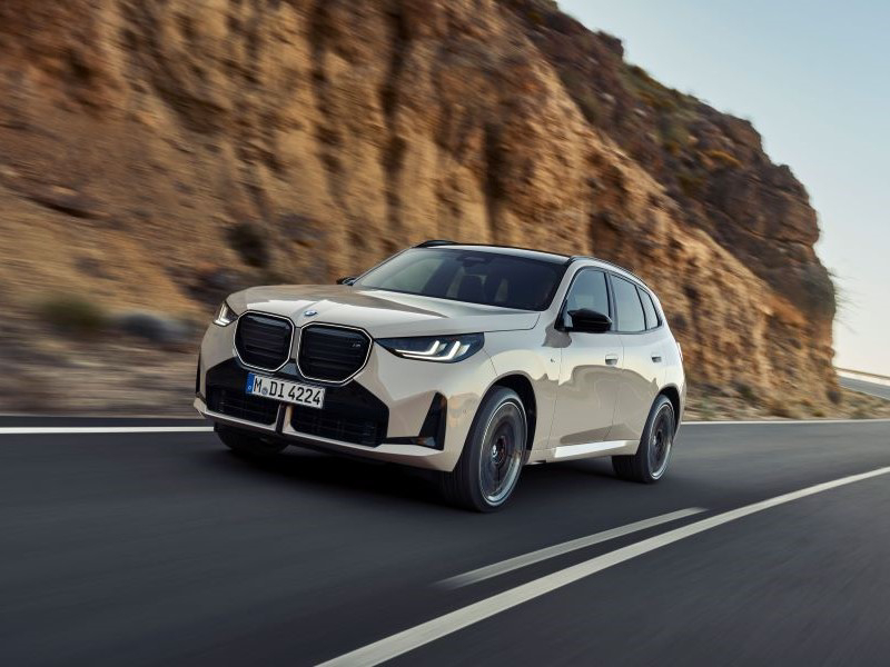 Mercedes-Benz GLC-Class vs. BMW X3