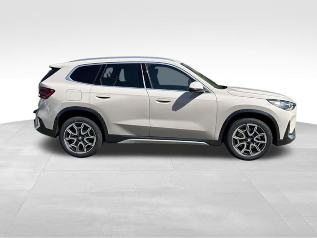 New 2026 BMW X1 xDrive28i SUV