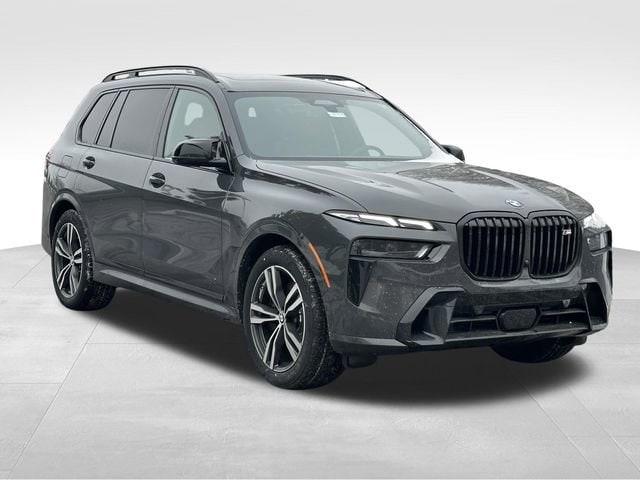 2026 BMW X7 M60i's photo