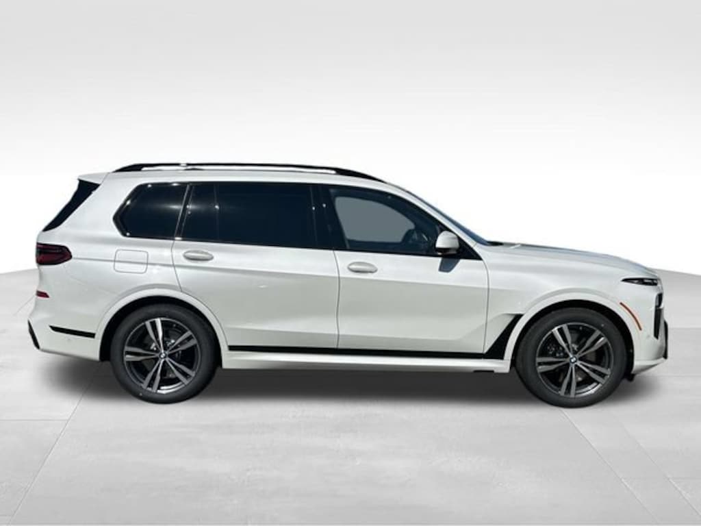 New 2027 BMW X7 xDrive40i SUV