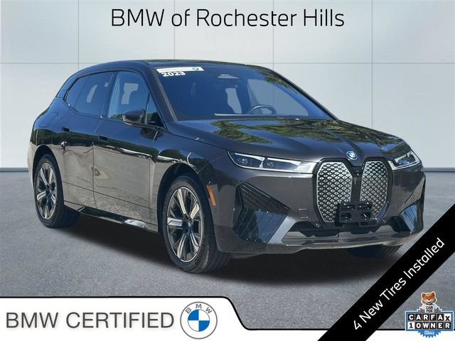 2023 BMW iX xDrive50's photo