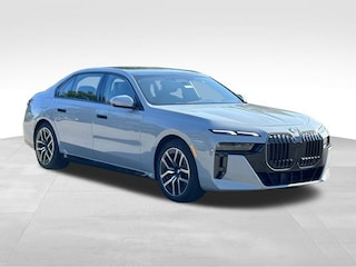 2025 BMW 760i