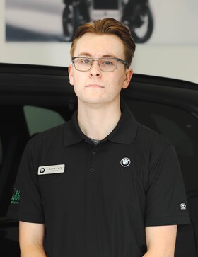 Staff member Aaron Lacy from ID_f9b545bb3a33