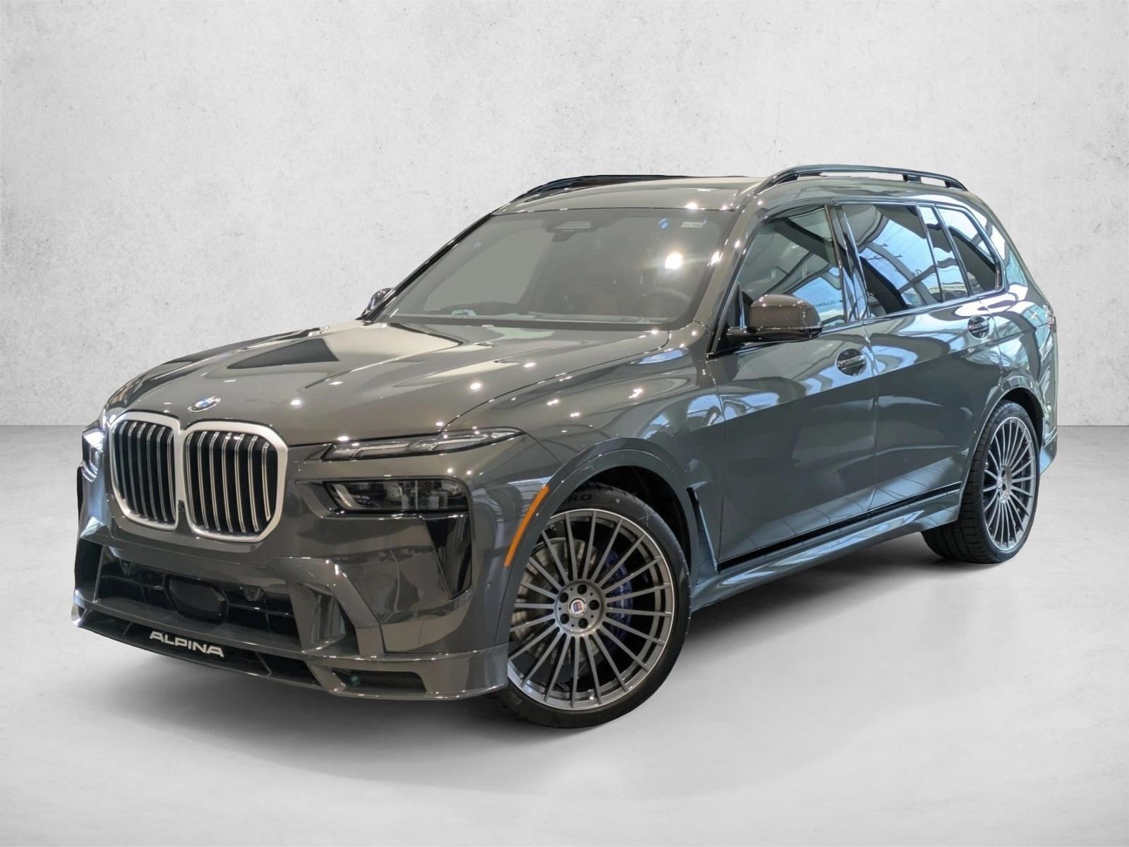 2026 BMW X7 ALPINA XB7's photo