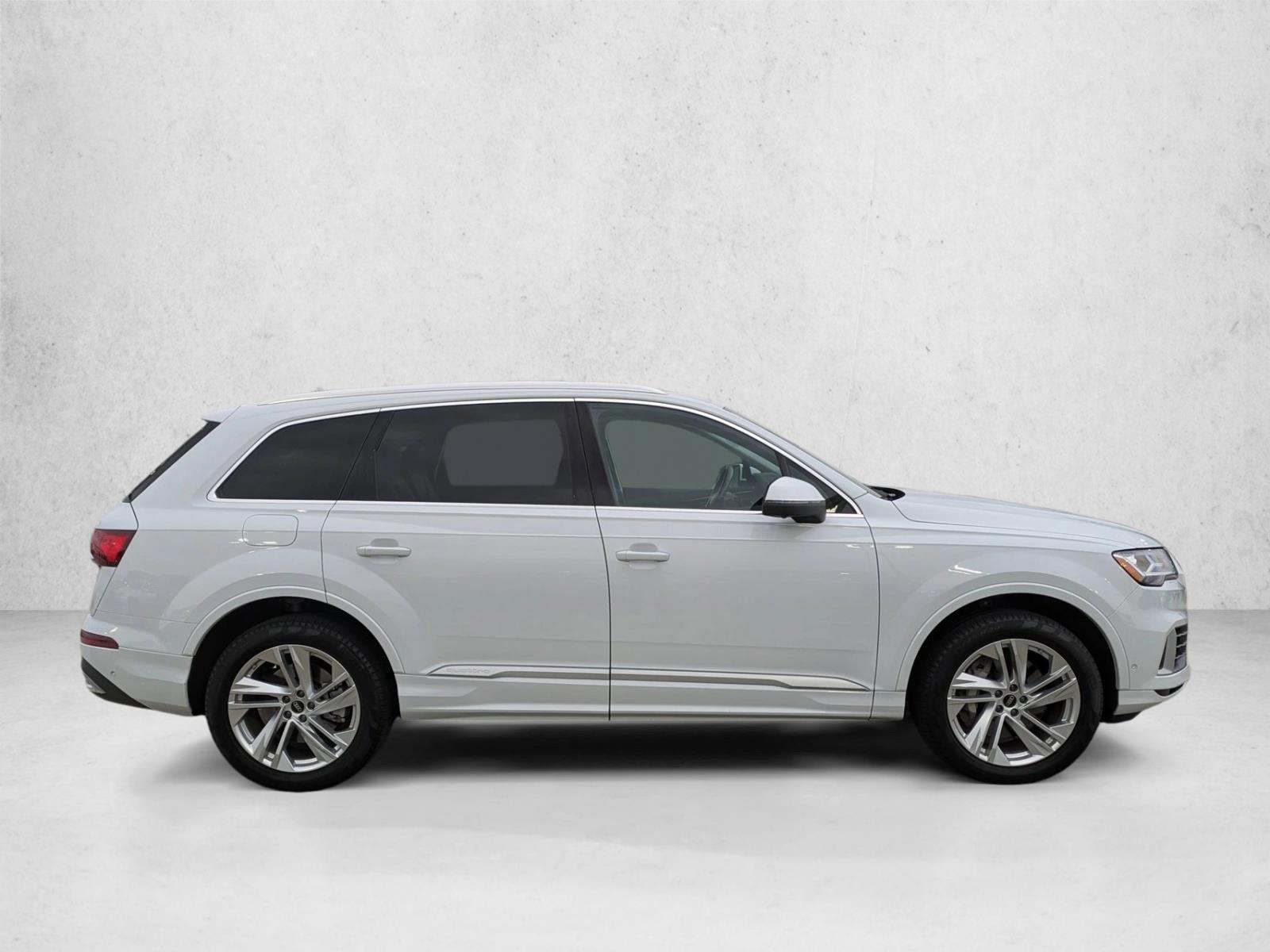 2023 Audi Q7 Premium Plus 55 photo 4