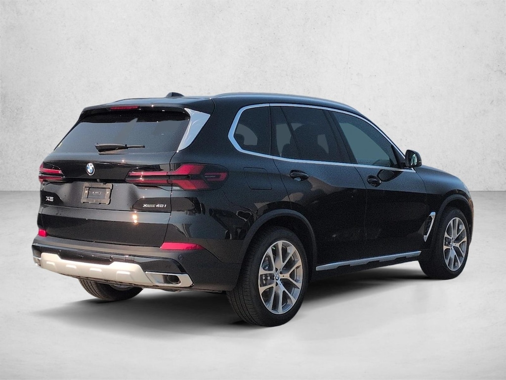 New 2026 BMW X5 xDrive40i SUV