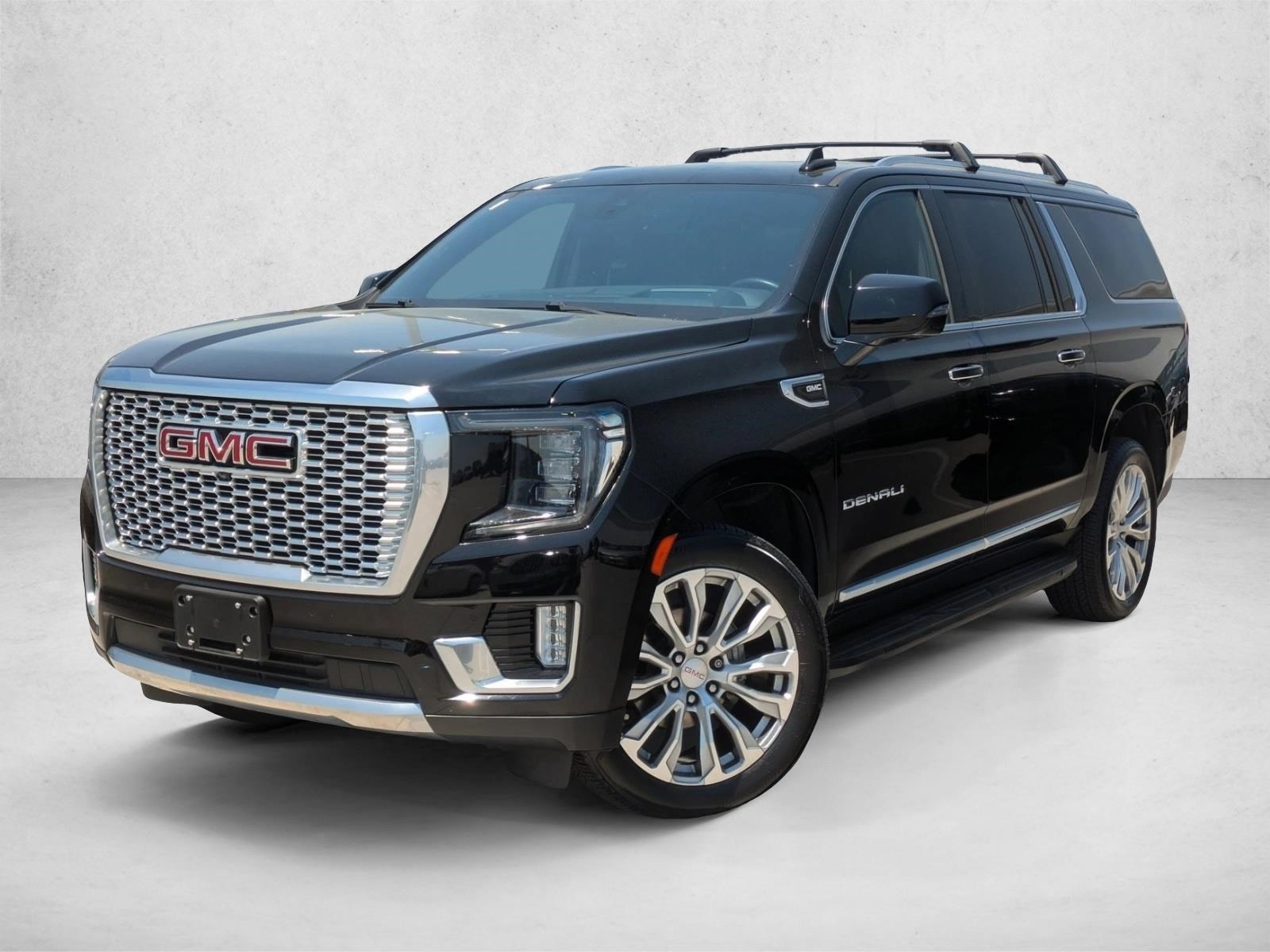 2022 GMC Yukon Denali AWD's photo