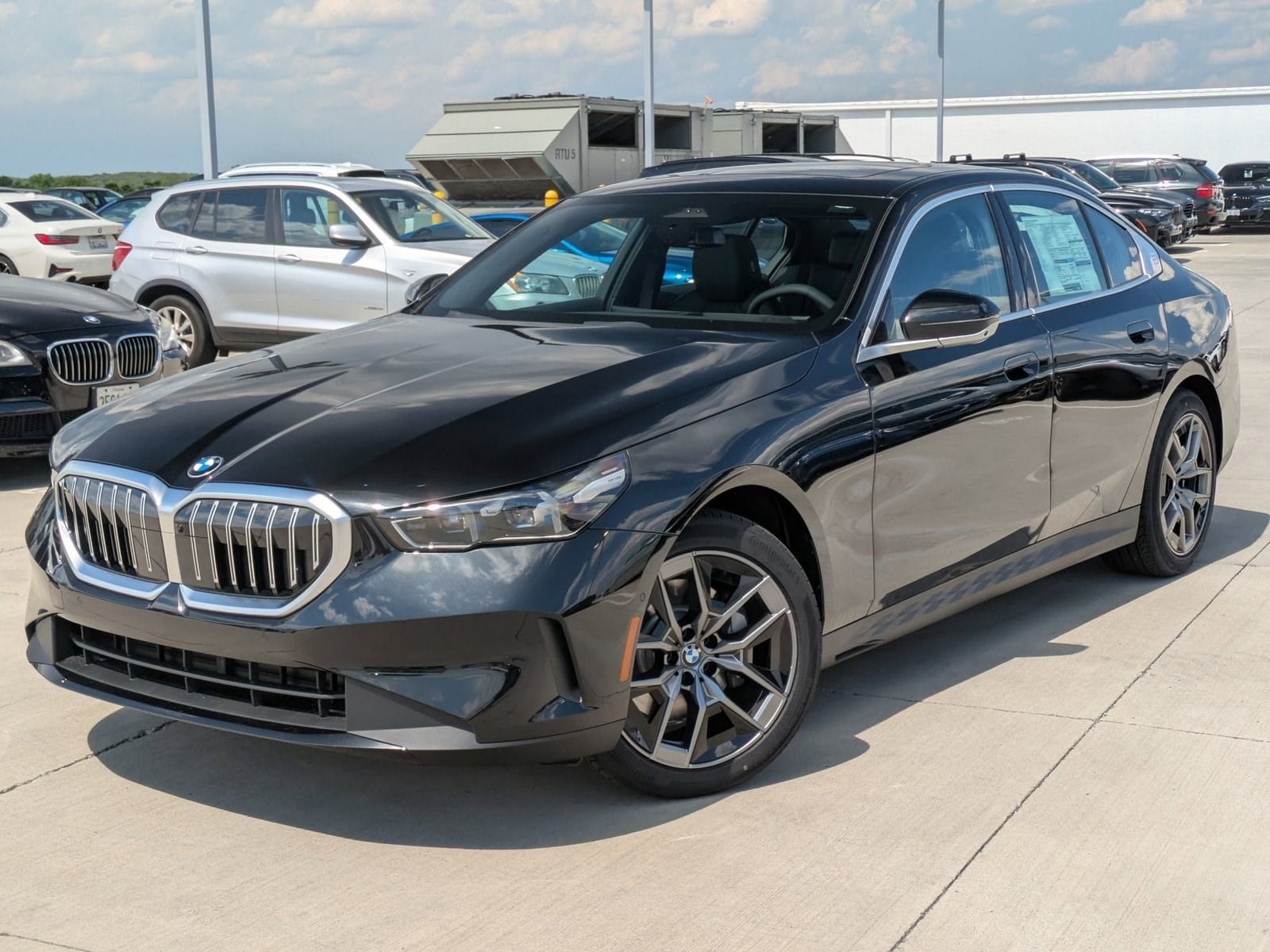 2027 BMW 5 Series 530i xDrive Sedan's photo