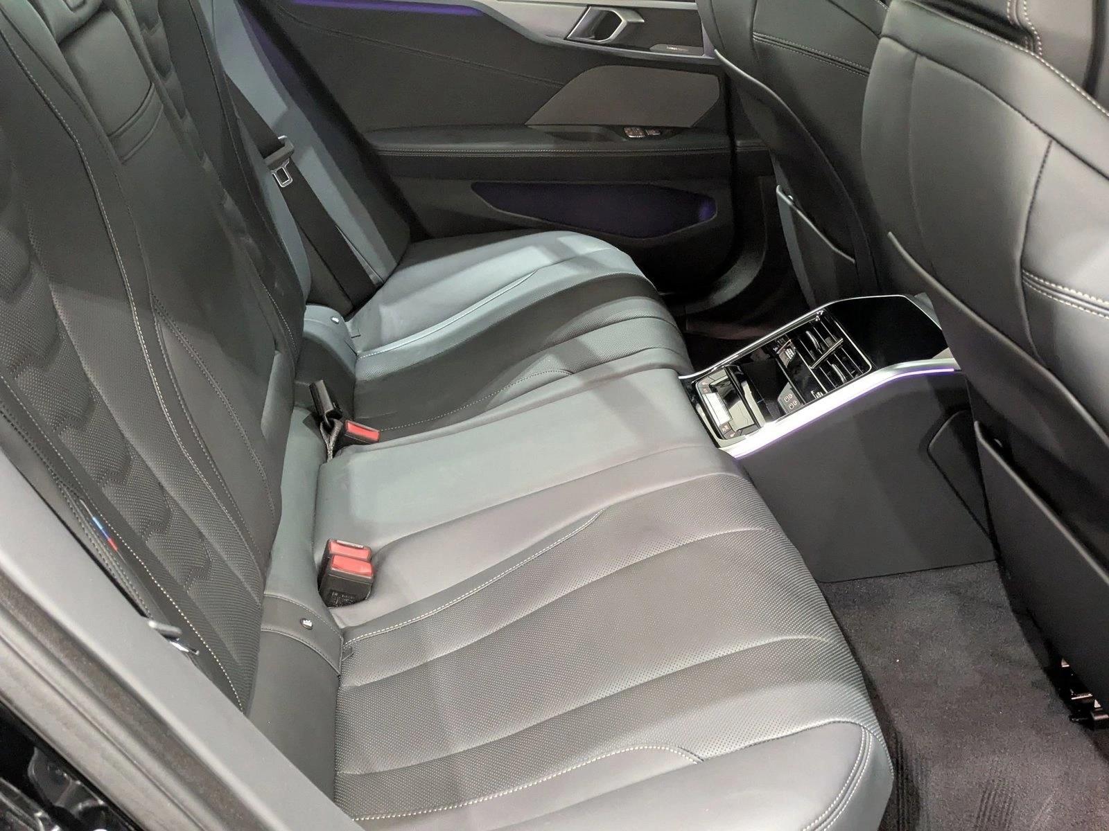 2026 BMW 8 Series 840i - Photo 22