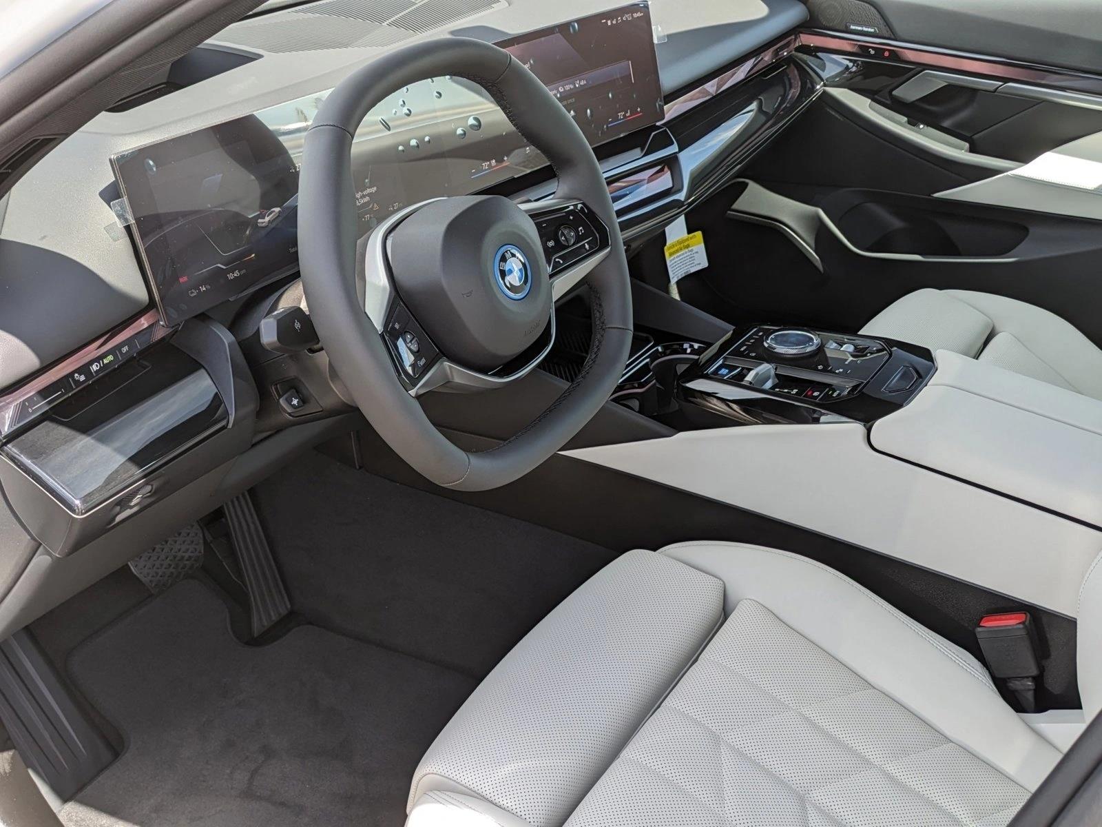 2025 Bmw i5 xDrive40 photo 2
