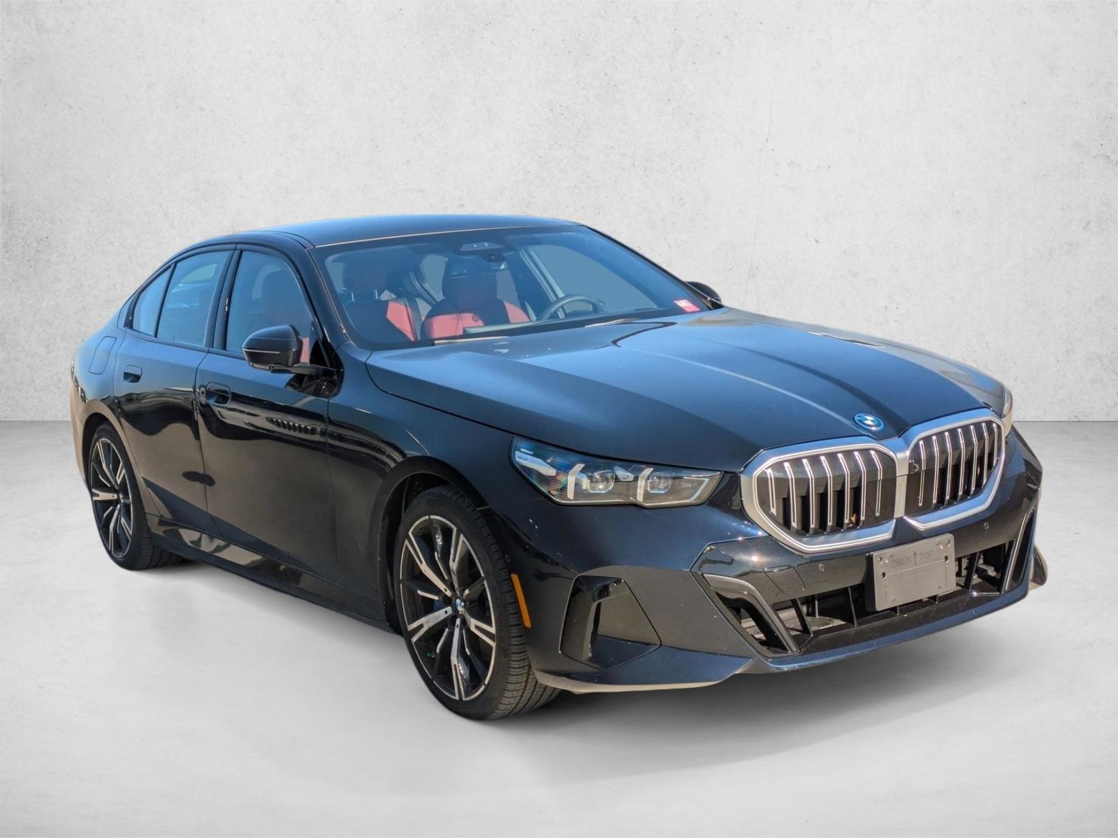 2026 Bmw 550e xDrive photo 3