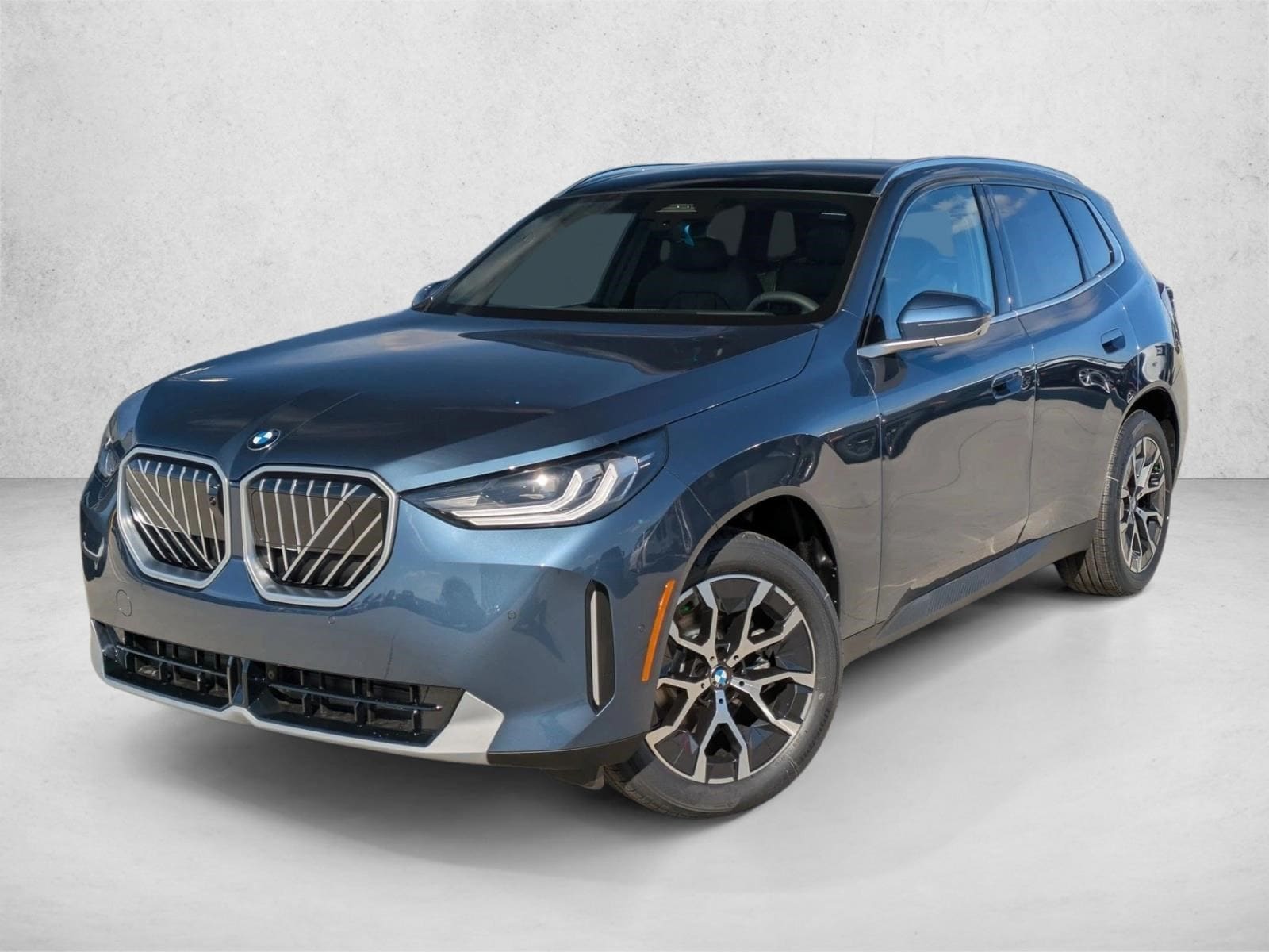 2026 BMW X3 30 XDRIVE's photo