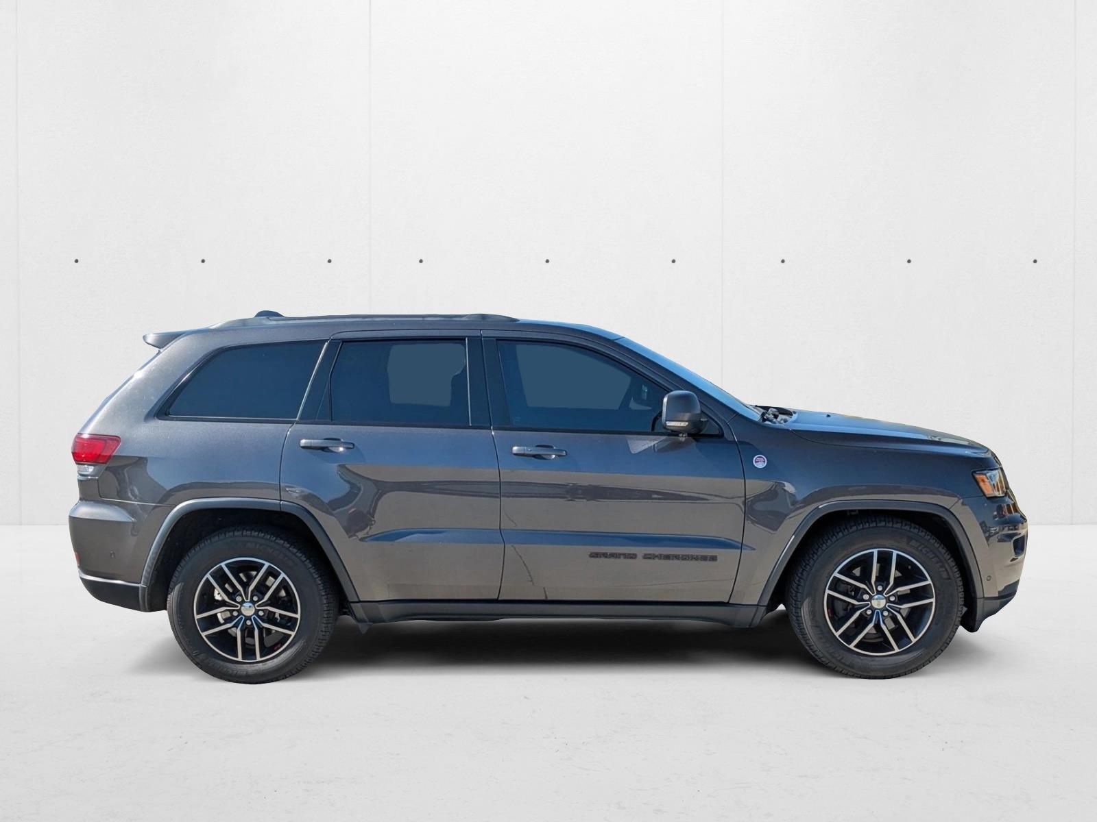2018 Jeep Grand Cherokee Trailhawk photo 4