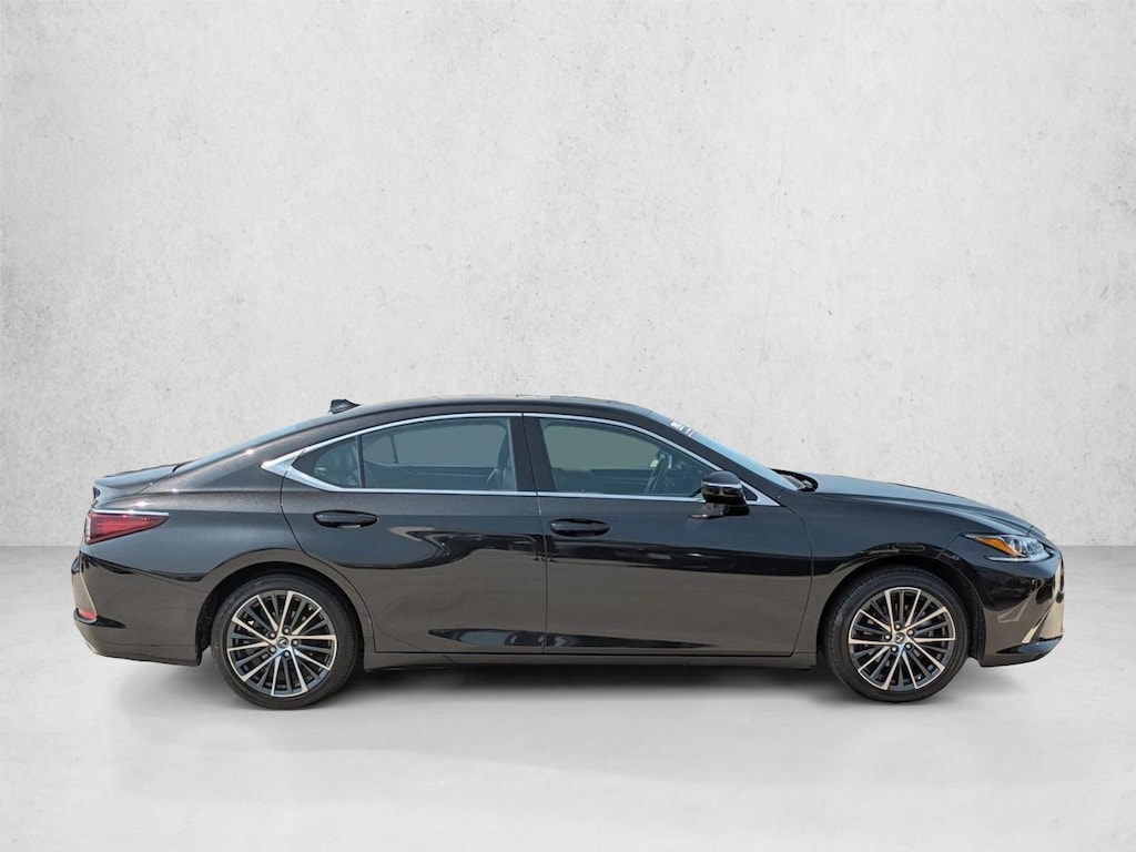 Used 2024 Lexus ES 350 Sedan