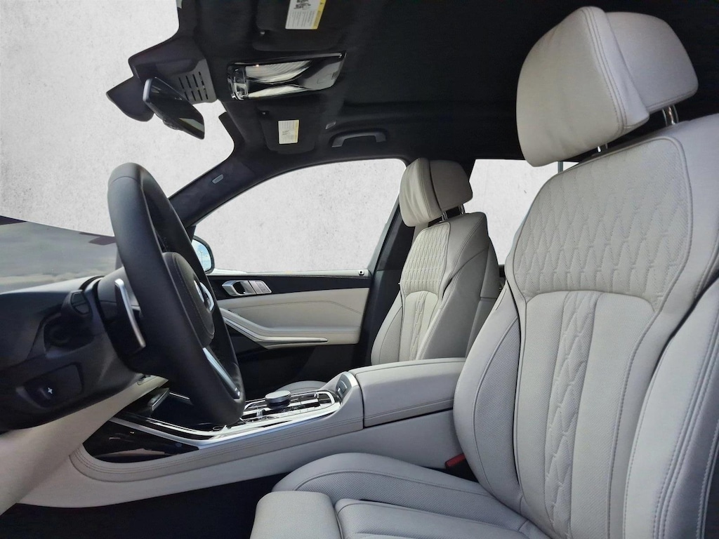 New 2027 BMW X7 xDrive40i SUV