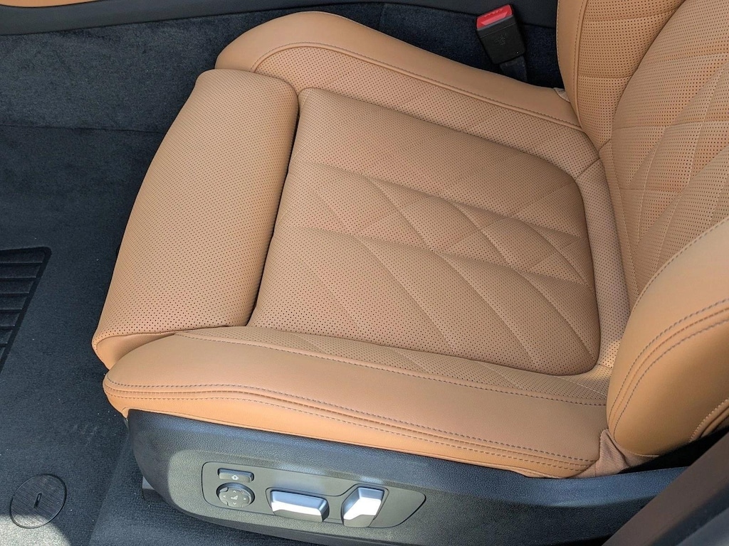 New 2026 BMW X5 PHEV xDrive50e SUV
