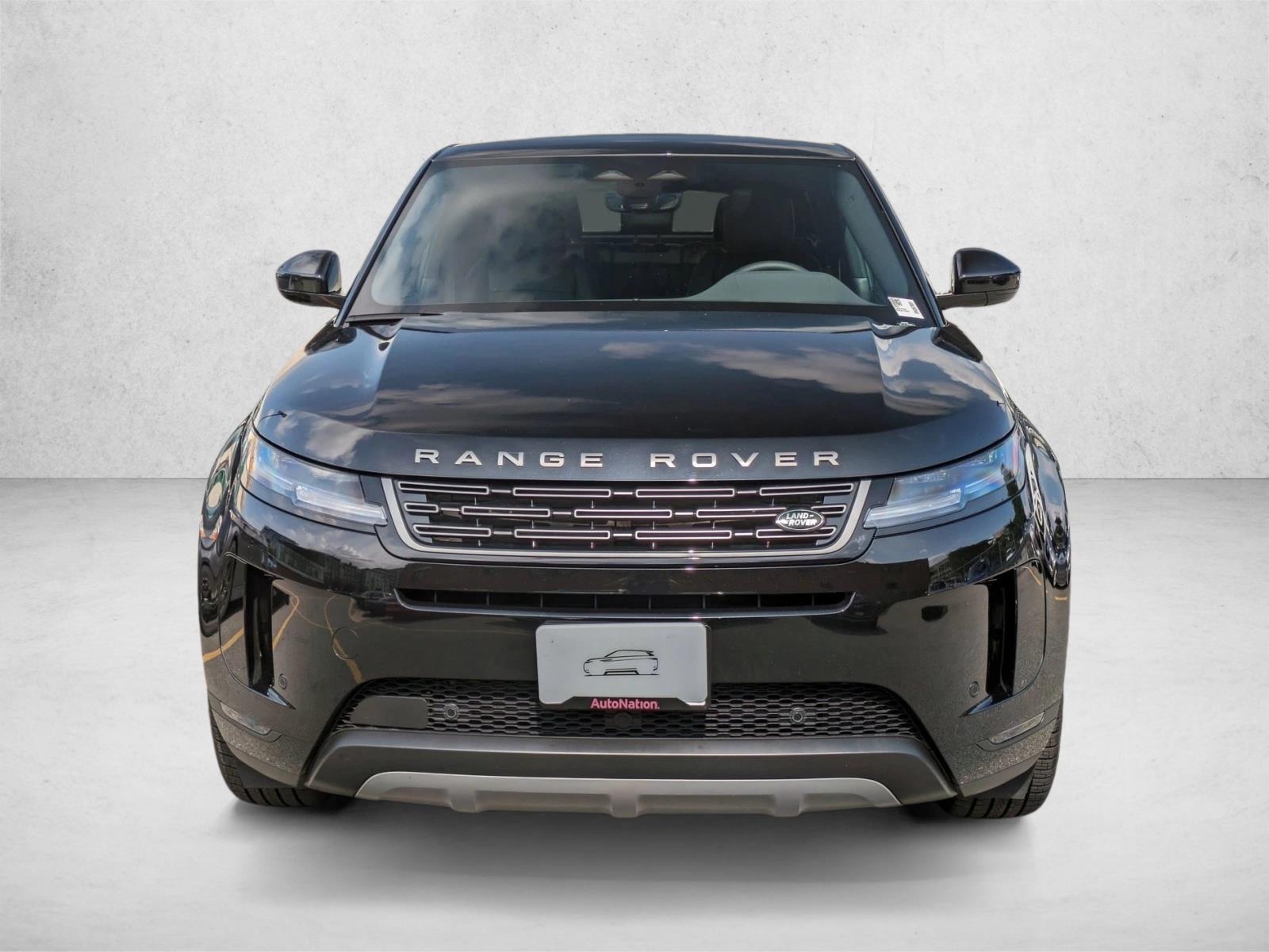 2025 Land Rover Range Rover Evoque S photo 2